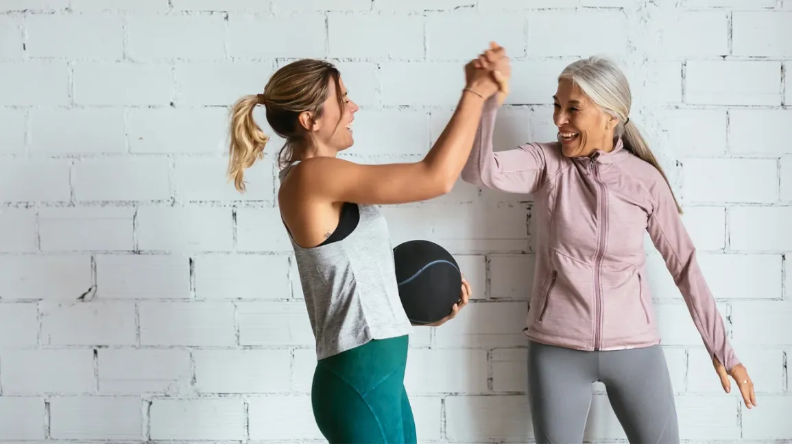 Best Weight Loss Programs for Women Over 50 (2026)